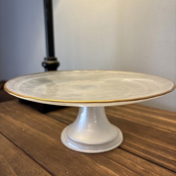 Small Frosted Gold Edge 8 1/4 Inch Round Pedestal Cake Plate. Cakes Treats - Picture 1 of 13
